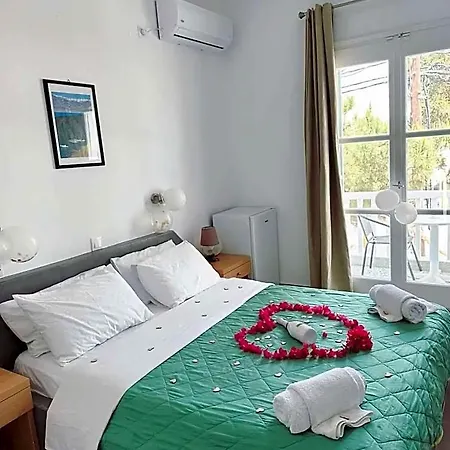 Lefkothea Hotel 2*